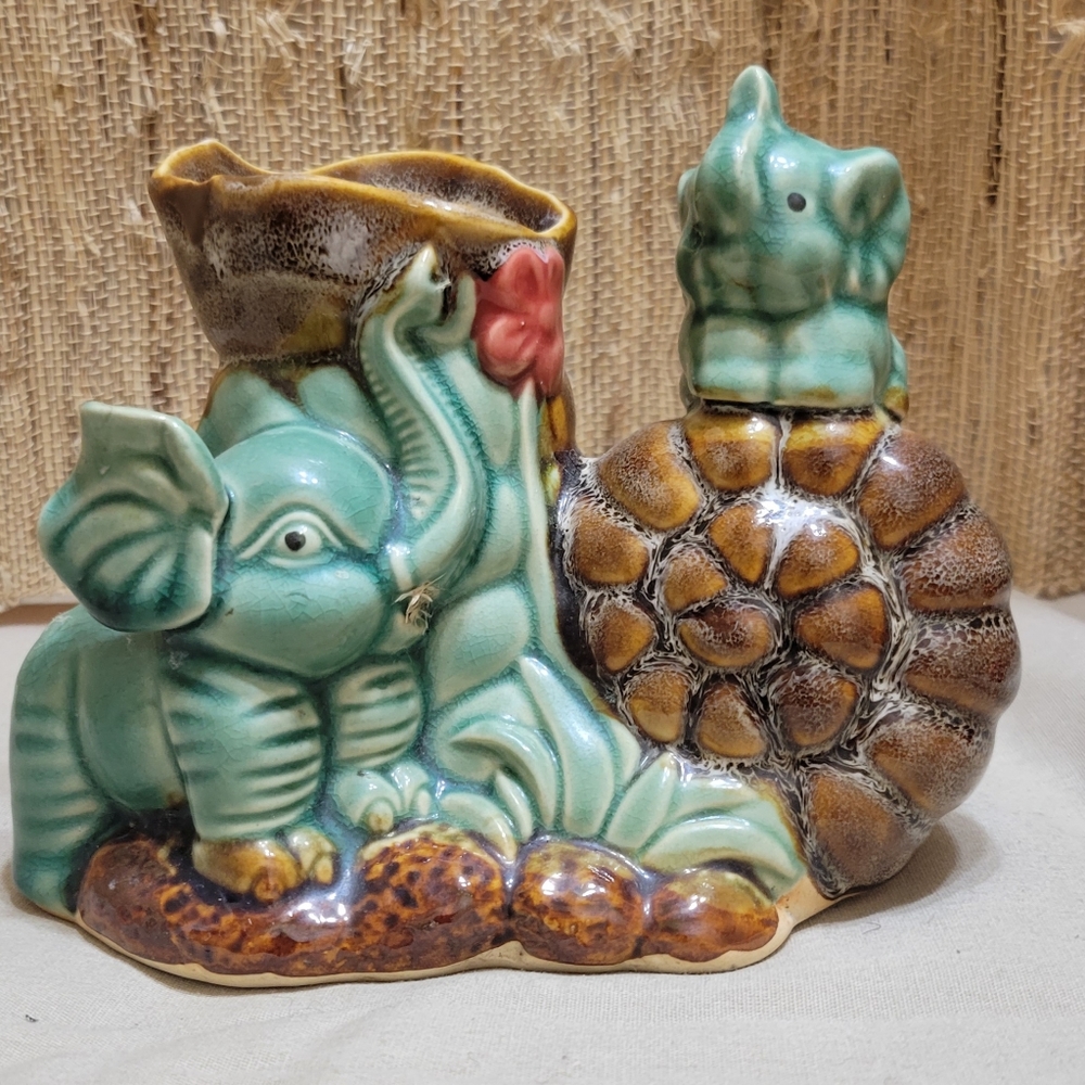 Vtg Majolica Elephants & Snail Shell Planter Green $ Brown Glossy Glaze